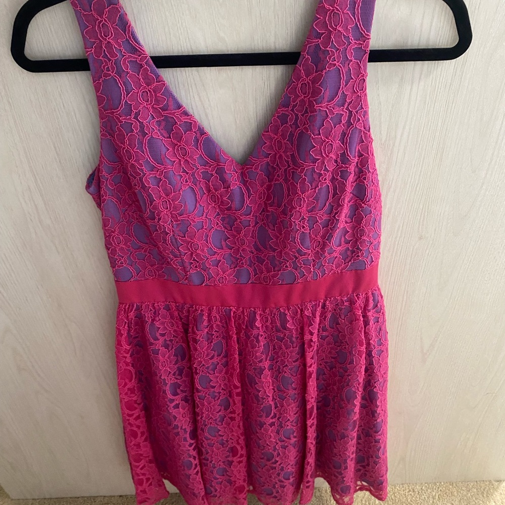 Hot pink lace dress with purple undertones Sz 4